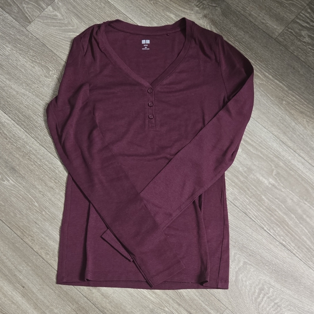Uniqlo Maroon Supima Cotton Top